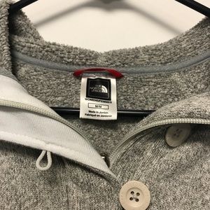 Heathered North Face Pullover